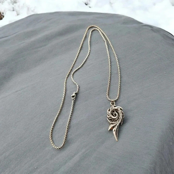 Bohemian Silver Plated Necklace - Picture 2 of 2